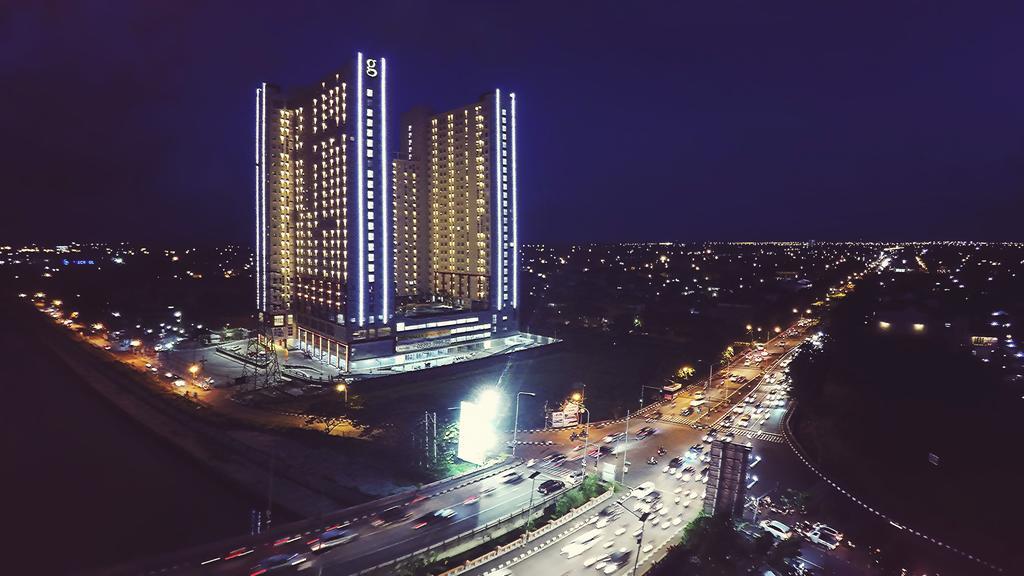 Hotel Gunawangsa Merr Surabaya Kültér fotó